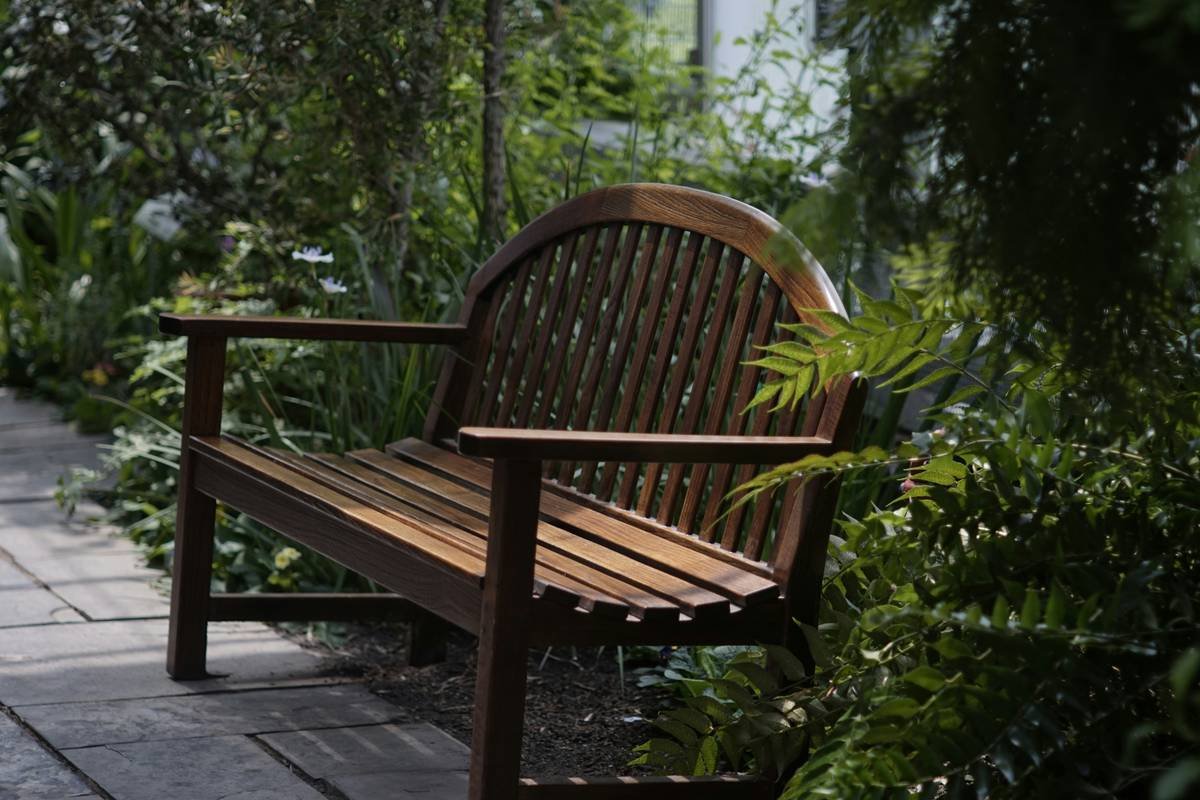 How to Build Do It Yourself Outdoor Benches That Last (Without Wasting Time or Money)